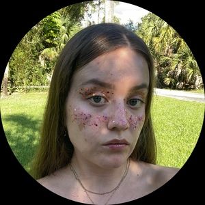 Meet your Posher, Oceane